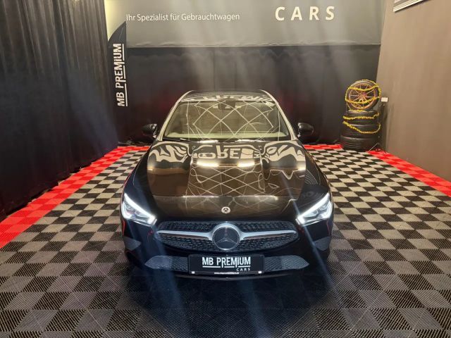 Mercedes-Benz CLA 180 CLA *AHK*VIRTUAL-COCKPIT*KAMERA*