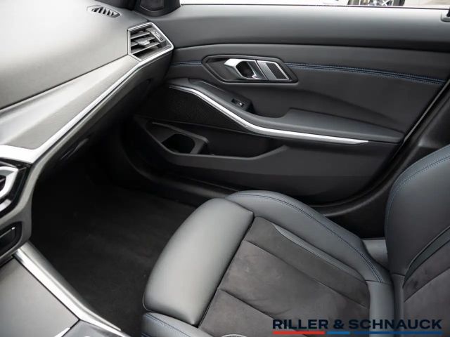 BMW 330 330i M-Sport Touring