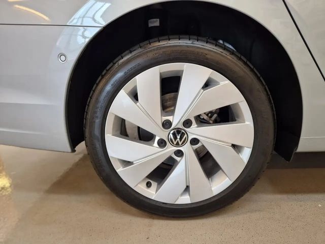 Volkswagen Golf Business Variant