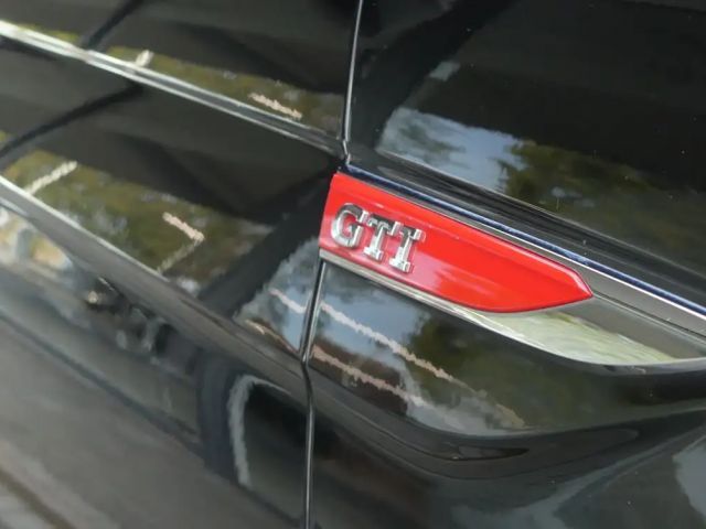 Volkswagen Polo 2.0 TSI GTI