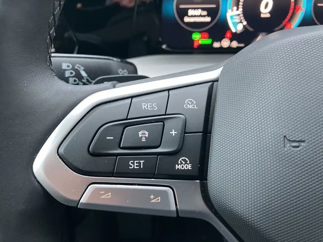 Volkswagen Golf Business DSG Variant