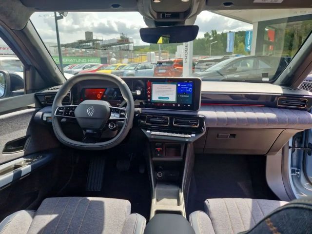 Renault 4 Comfort E-Tech Techno