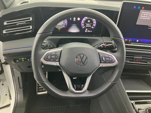 Volkswagen Tiguan 4Motion DSG R-Line