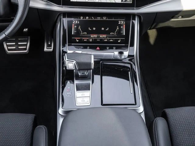 Audi SQ8 SUV TFSI tiptronic AHK Pano B&O