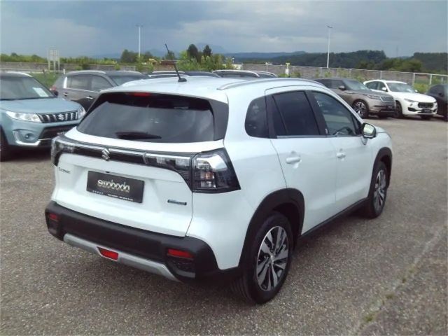 Suzuki S-Cross AllGrip Flash Hybrid