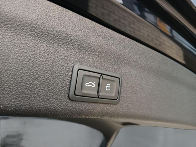 Audi A6 55 TFSI Avant Quattro S-Tronic Sport