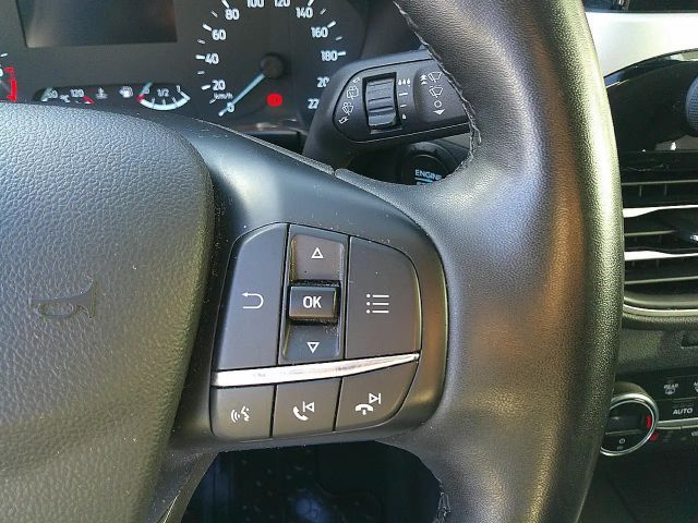 Ford Kuga Cool & Connect