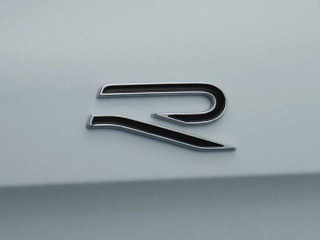 Volkswagen Passat 2.0 TDI R-Line Variant