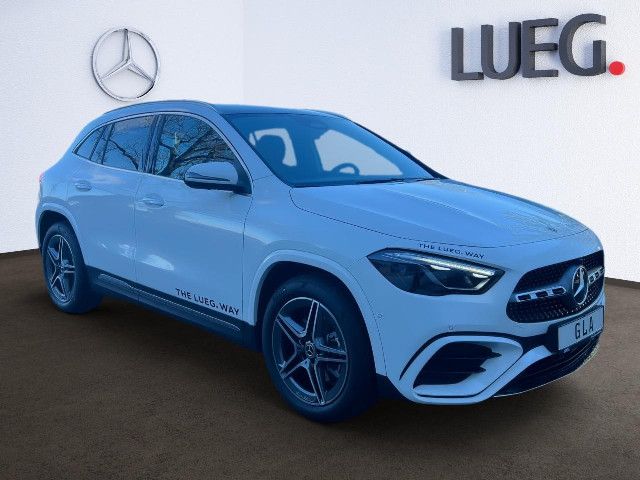 Mercedes-Benz GLA 200 AMG Line