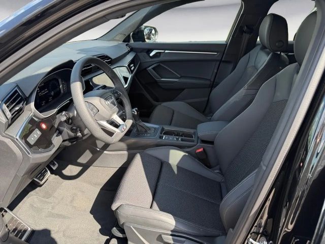 Audi Q3 35 TFSI S-Line