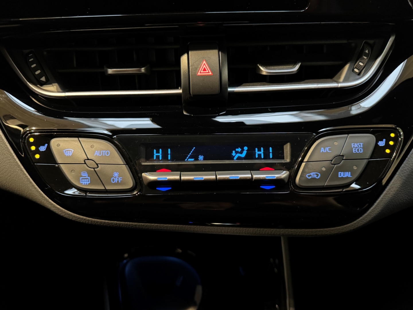 Toyota C-HR 5-deurs Team D