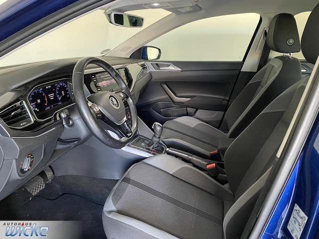 Volkswagen Polo 1.0 TSI DSG R-Line