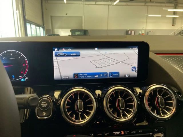 Mercedes-Benz GLA 180 GLA