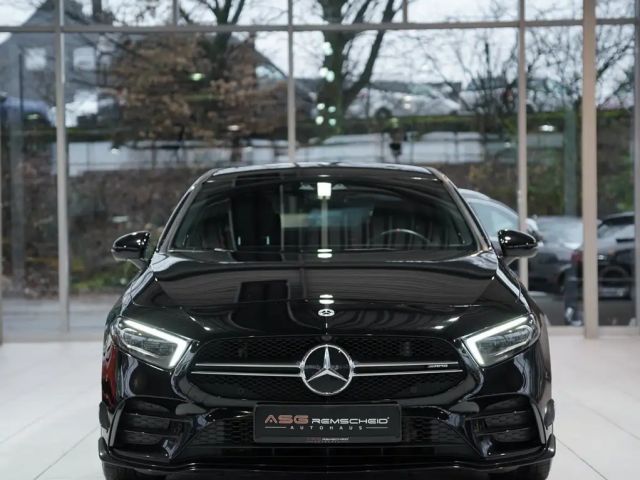 Mercedes-Benz A 35 AMG 4MATIC AMG Line