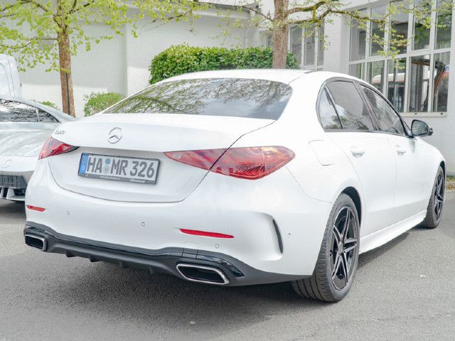 Mercedes-Benz C 200 AMG Line Sedan