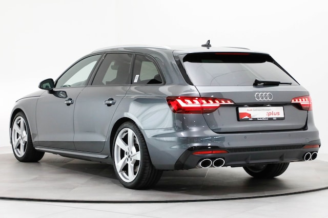Audi S4 Avant Quattro