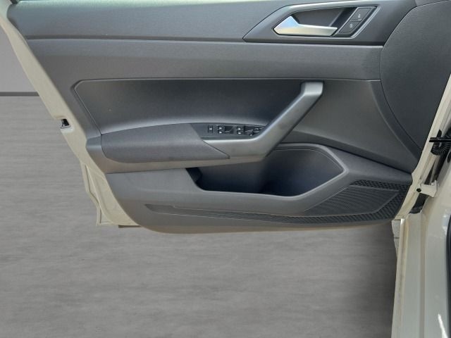 Volkswagen Polo 1.0 MPI