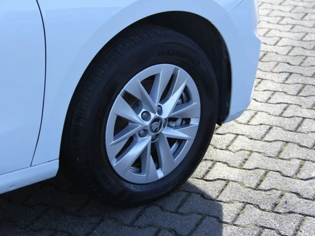 Skoda Fabia TSI 116PS DSG DESIGN LED NWW ALU PDC