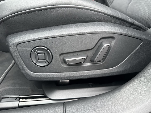 Audi S6 Avant Quattro