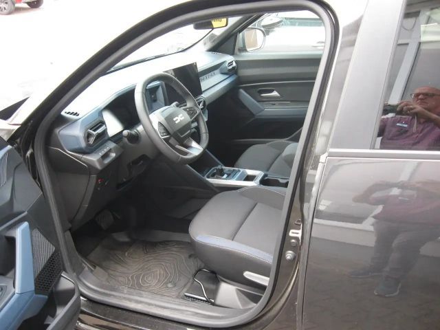 Dacia Duster Hybrid 140