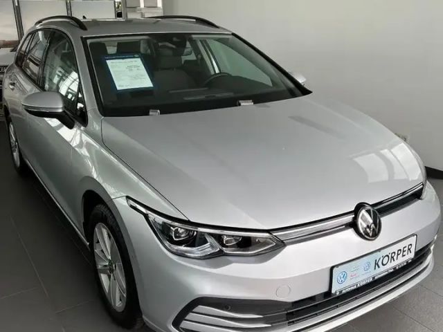 Volkswagen Golf 1.5 TSI Golf VIII Life Variant
