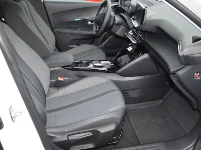 Peugeot E-2008 Allure Pack