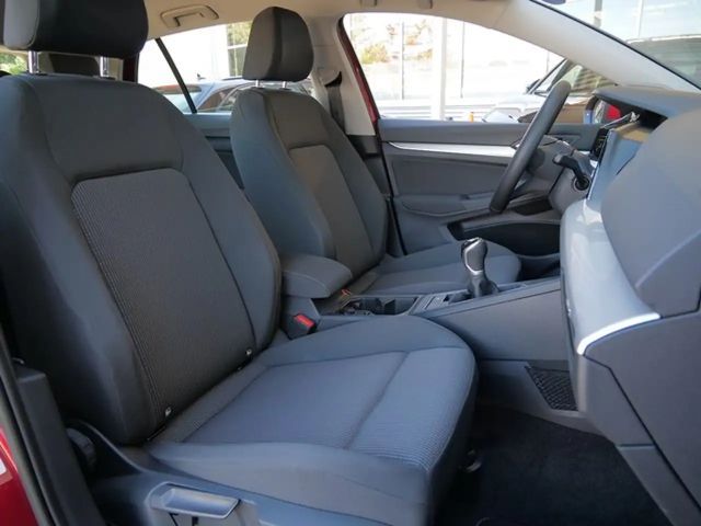 Volkswagen Golf 8 TSI AHK LED Winterpaket