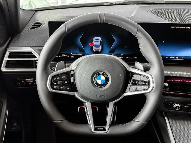 BMW 320 320i M-Sport Sedan