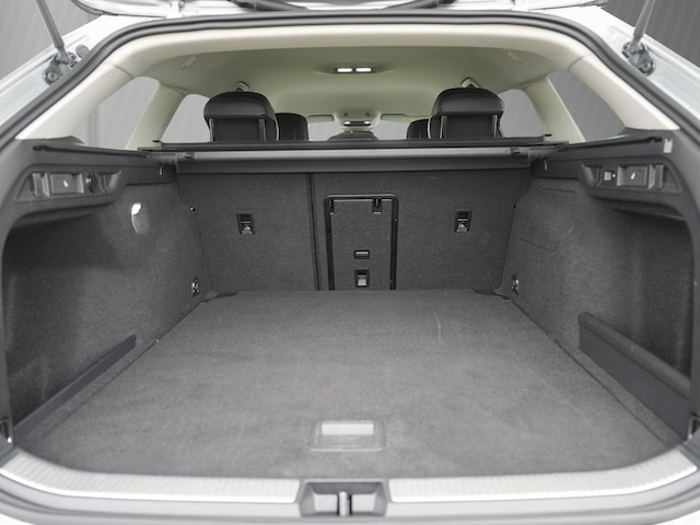 Volkswagen Passat 2.0 TDI Business DSG Variant