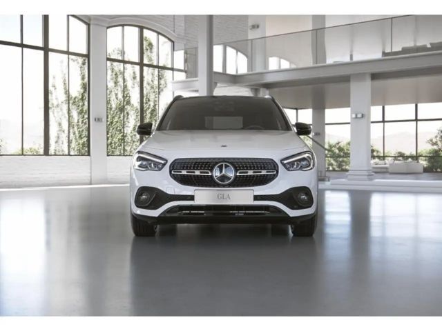 Mercedes-Benz GLA 200 Progressive