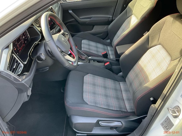 Volkswagen Polo 2.0 TSI DSG GTI IQ.Drive