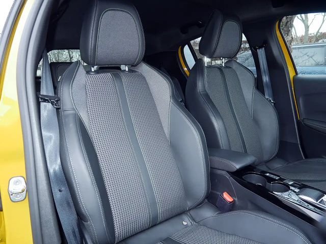 Peugeot E-208 GT-Line