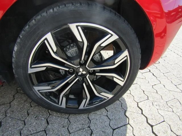 Mitsubishi Colt 1.0T Intro Edition NAVI LED SHZ GRA ACC FSE PDC