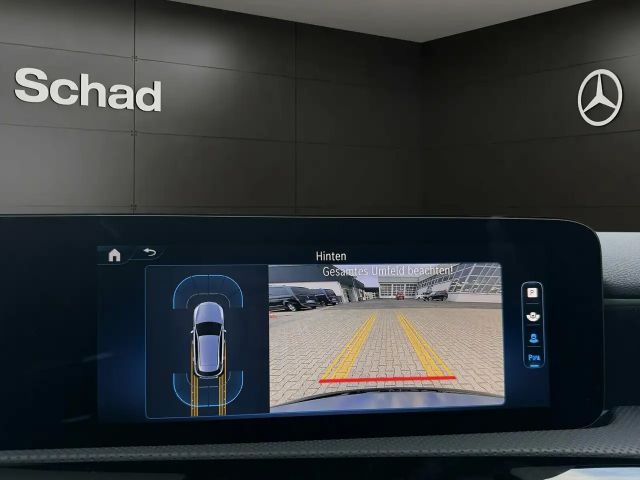 Mercedes-Benz A 180 AMG Line