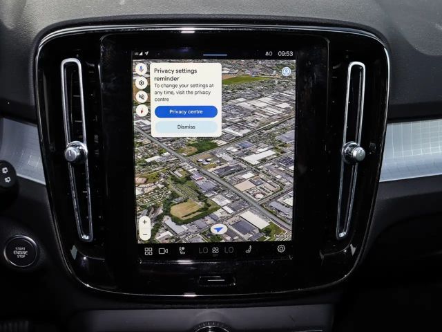 Volvo XC40 Dark Plus