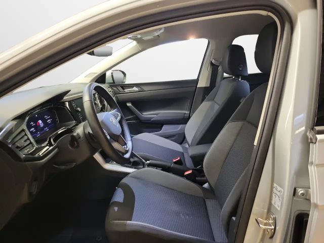 Volkswagen Taigo 1.0 TSI DSG Life