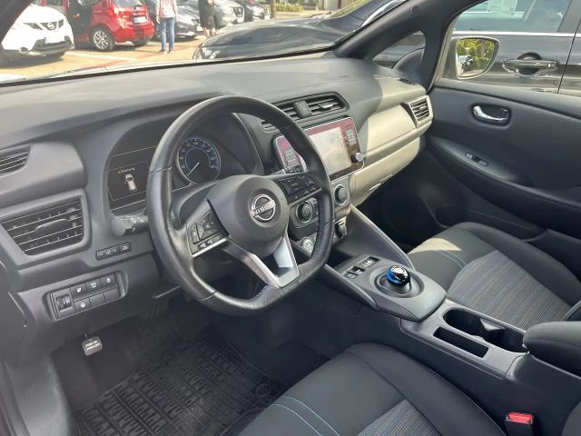 Nissan Leaf 40 kWh Acenta