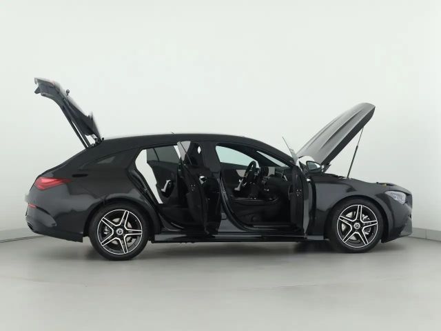 Mercedes-Benz CLA 200 Shooting Brake