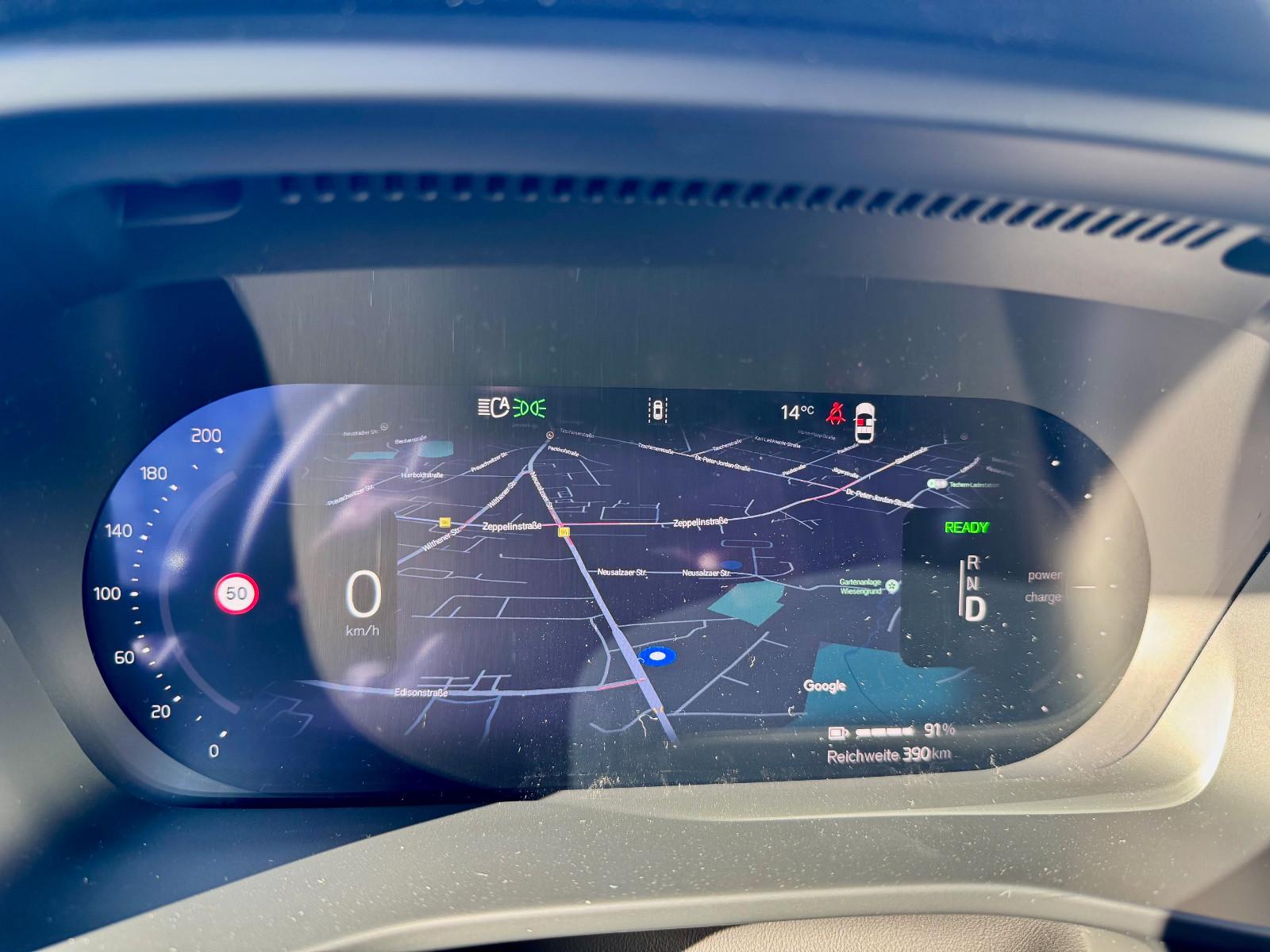 Volvo EX40 Extended range Plus Single motor