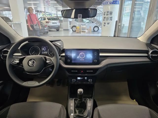 Skoda Fabia PDC,Sitzhzg.,Temp.,AppConnect,Alu