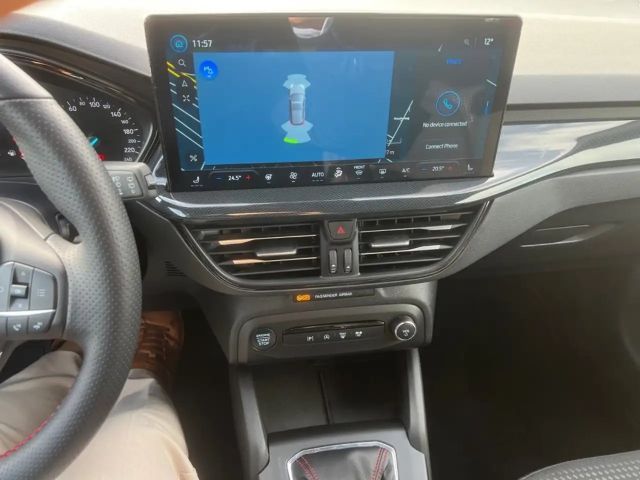 Ford Focus EcoBoost ST Line