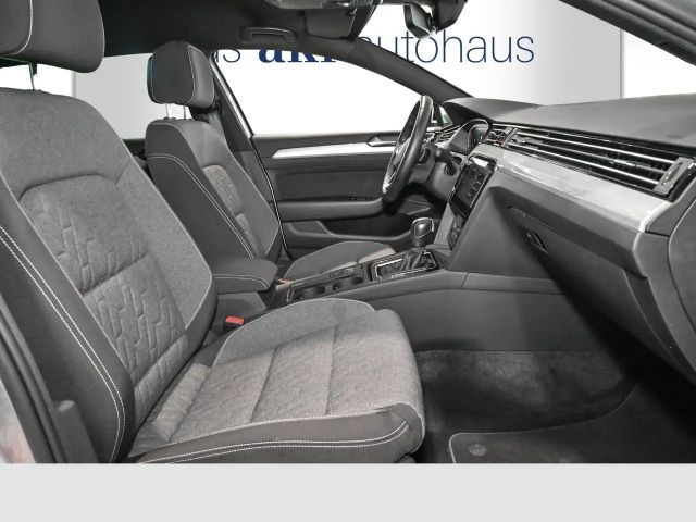 Volkswagen Passat 2.0 TDI Business DSG Variant