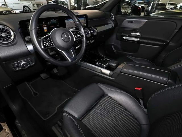 Mercedes-Benz EQB 300 4MATIC