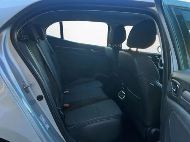 Renault Megane Equilibre Equilibre TCe 140