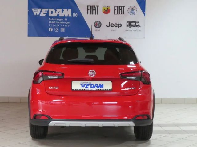 Fiat Tipo Cross RED