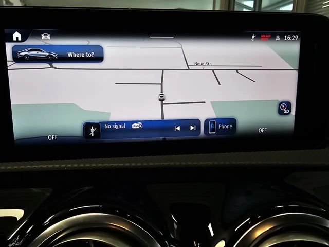 Mercedes-Benz CLA 200 AMG Line Coupé