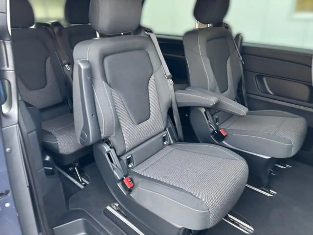 Mercedes-Benz V 220 V 220 d