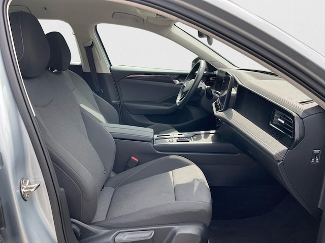 Volkswagen Passat 1.5 eTSI DSG Variant