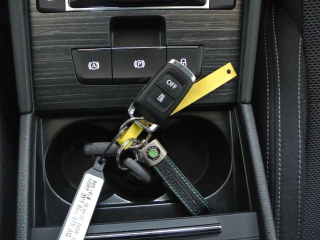 Skoda Superb Style Style