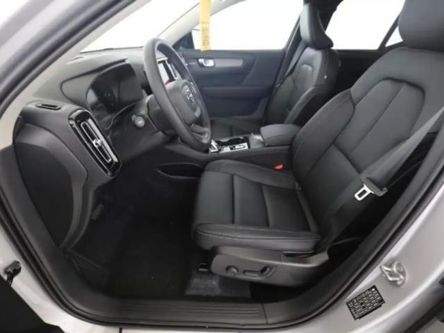 Volvo XC40 Dark Plus